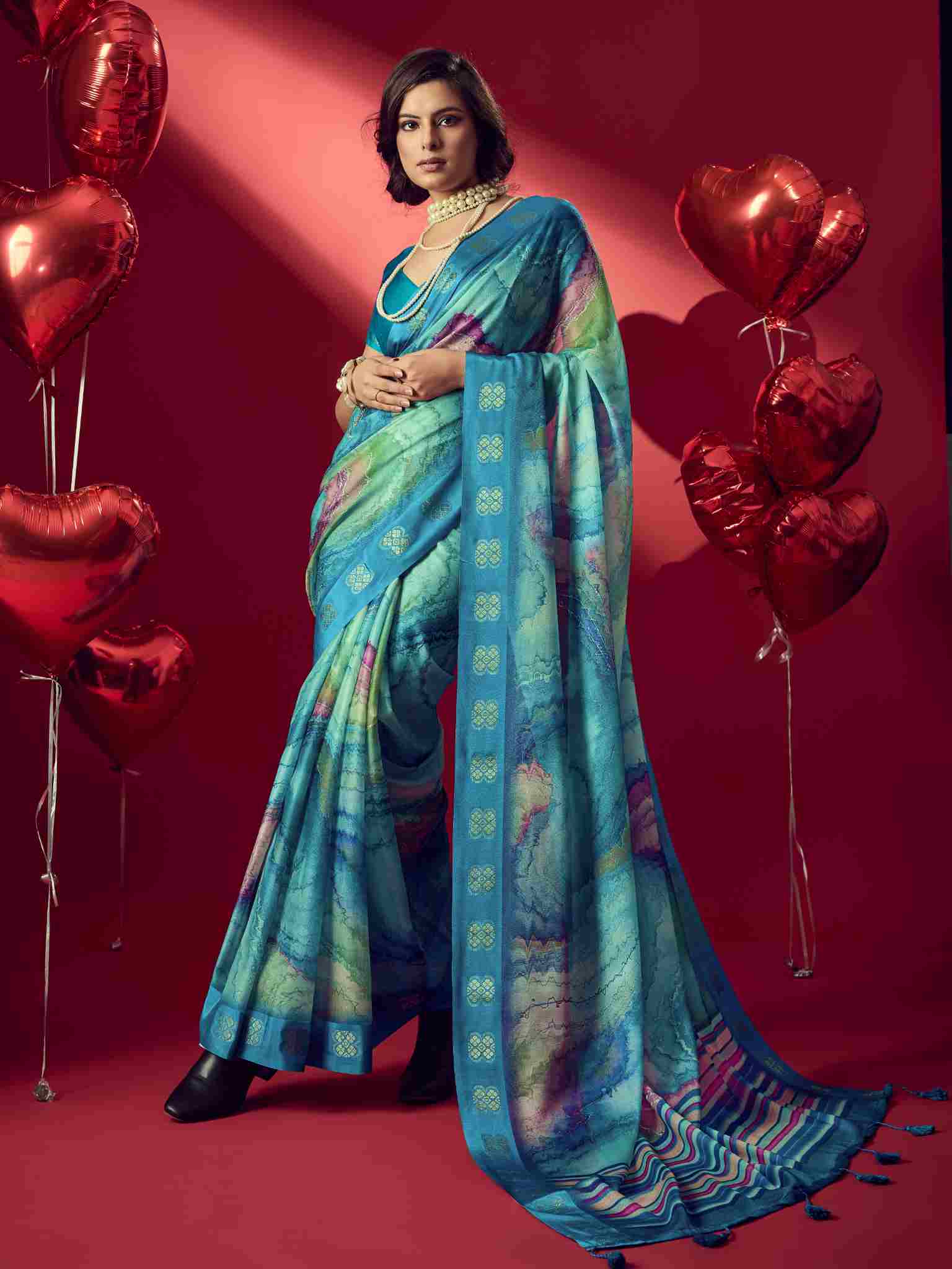 Blue Jacquard Printed Saree with Unstitched Blouse