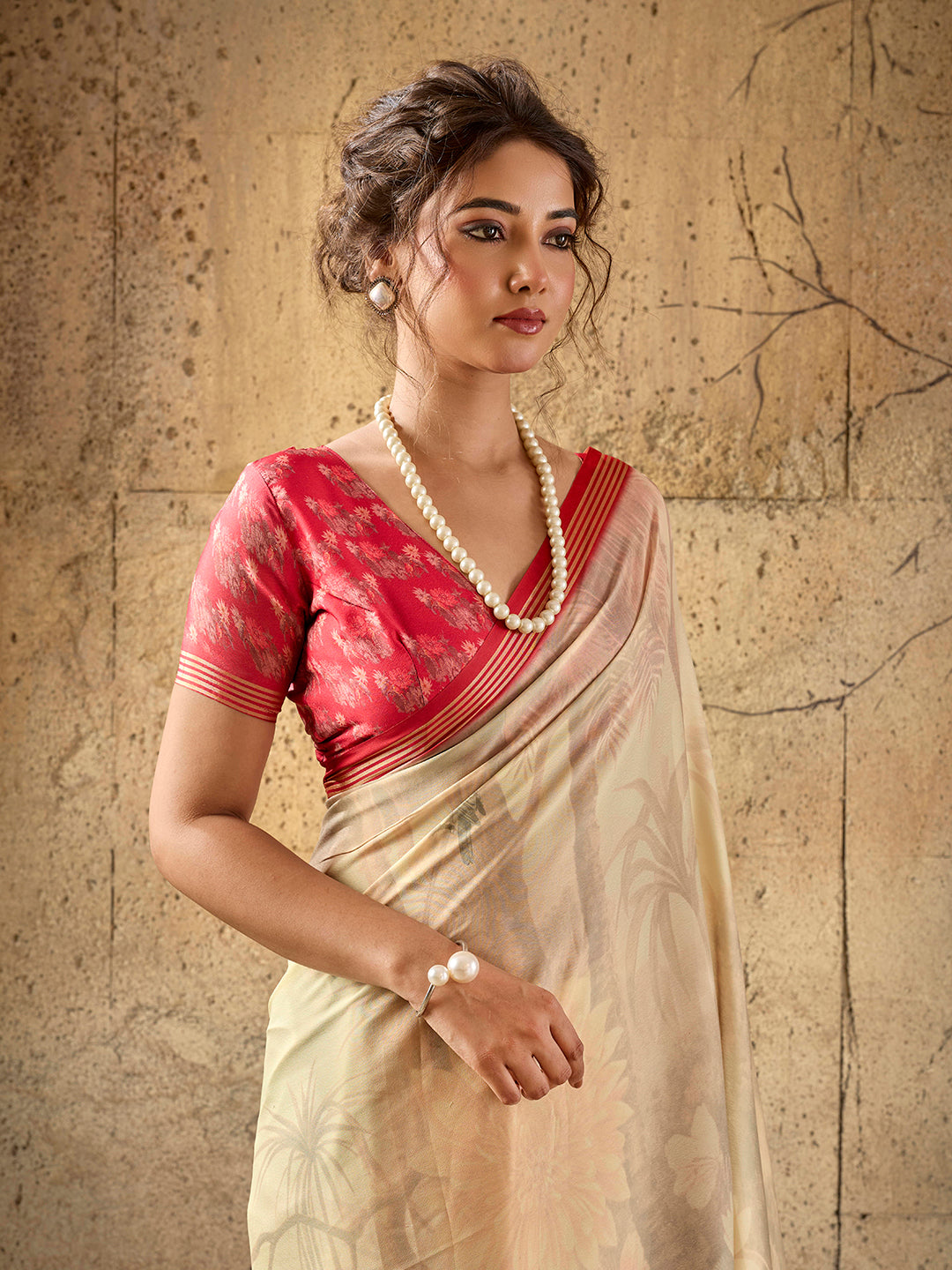 Beige Georgette Floral Printed Saree