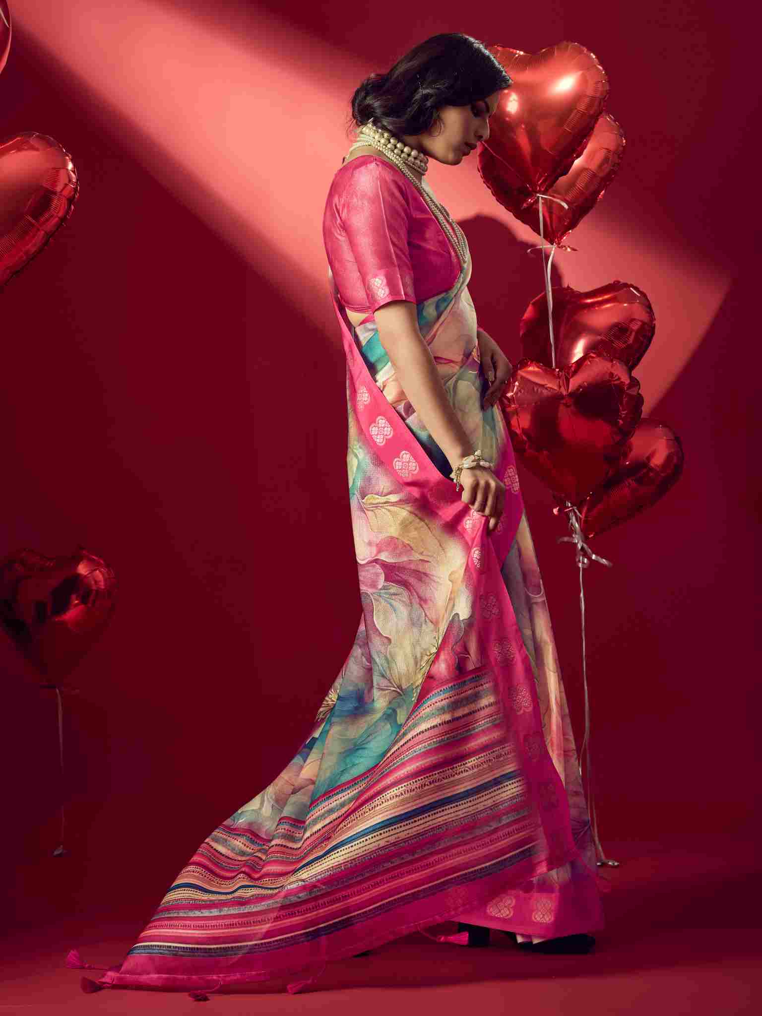 Pink Jacquard Printed Saree with Unstitched Blouse