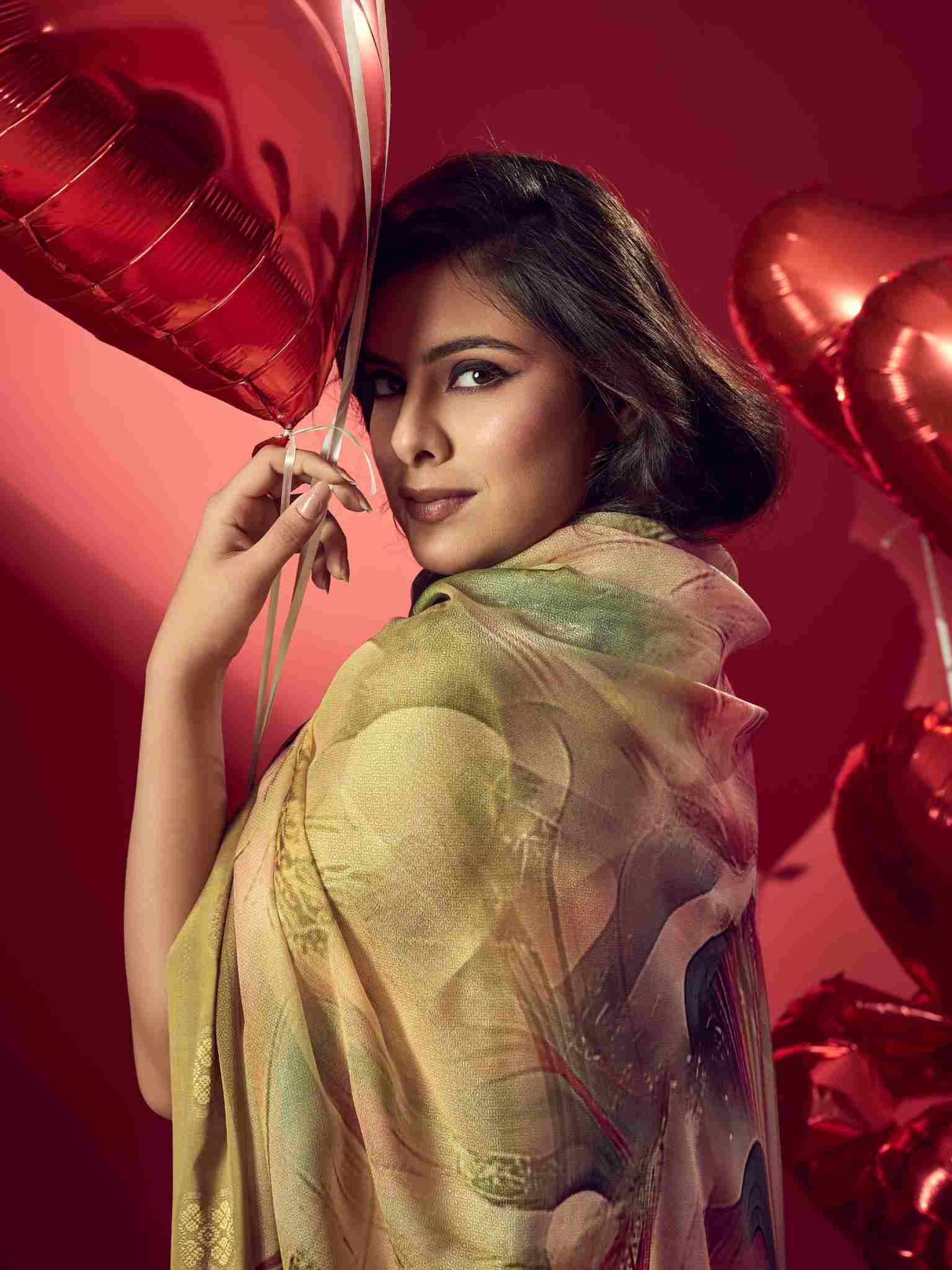 Yellow Jacquard Printed Saree with Unstitched Blouse