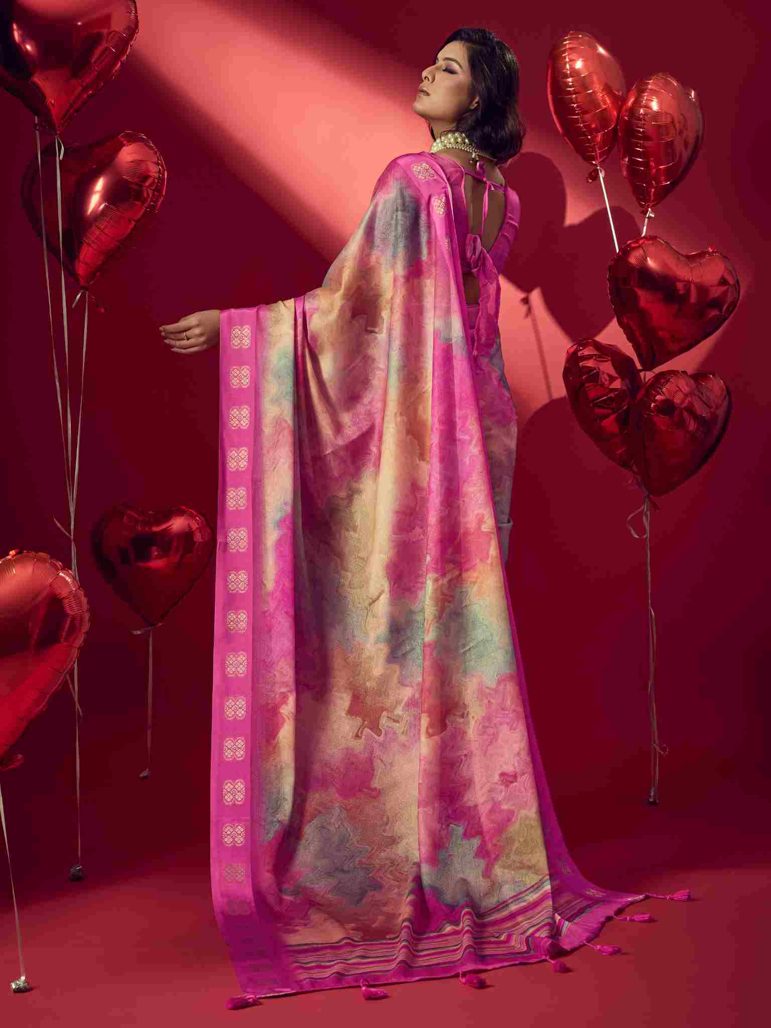 Pink Jacquard Printed Saree with Unstitched Blouse