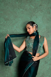 Graceful Mehndi Saree with Embroidered Border