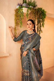 Stunning Green Diya Silk with Pallu