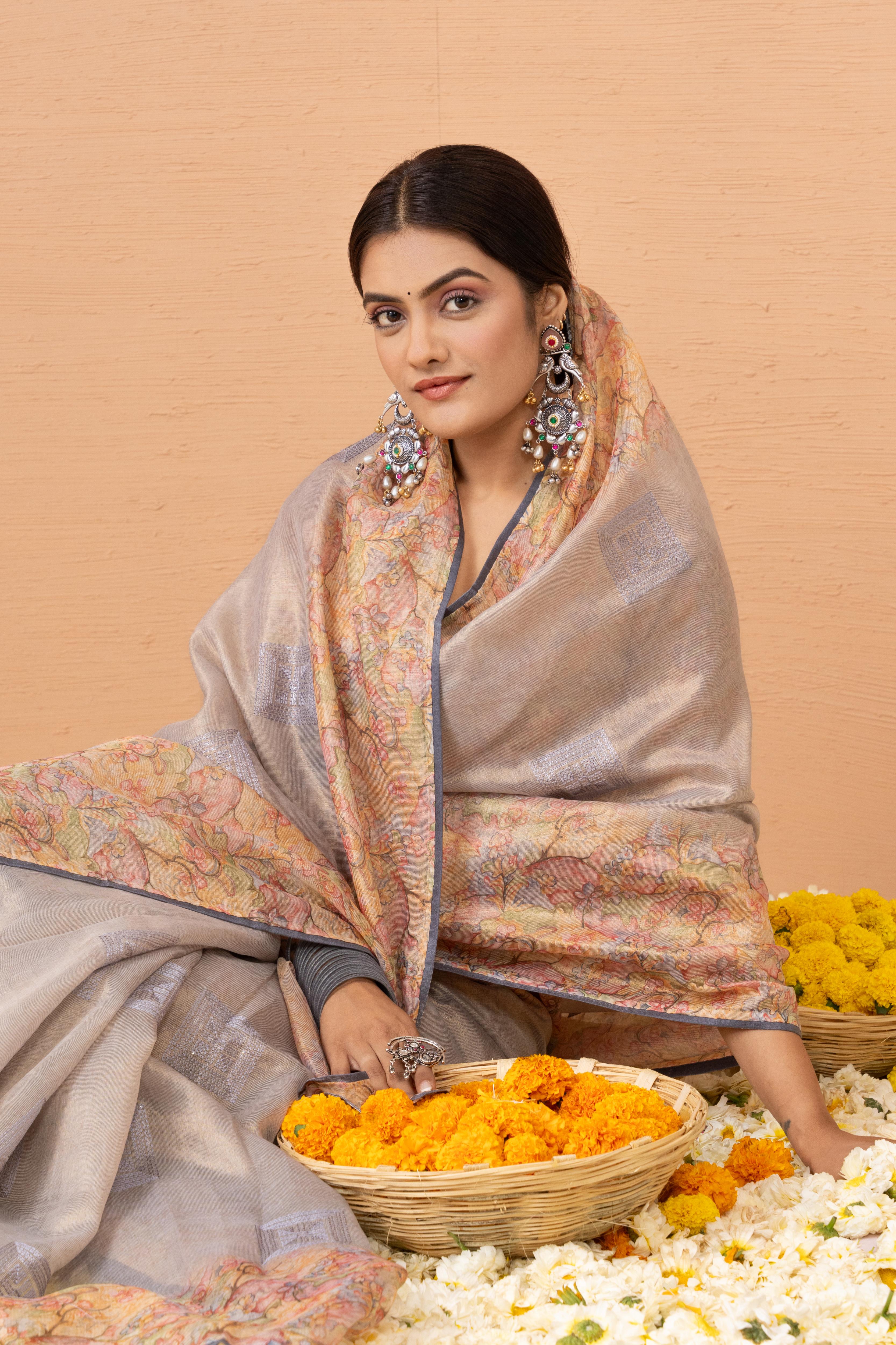 Grey Tissue Saree With Embroidery Boota