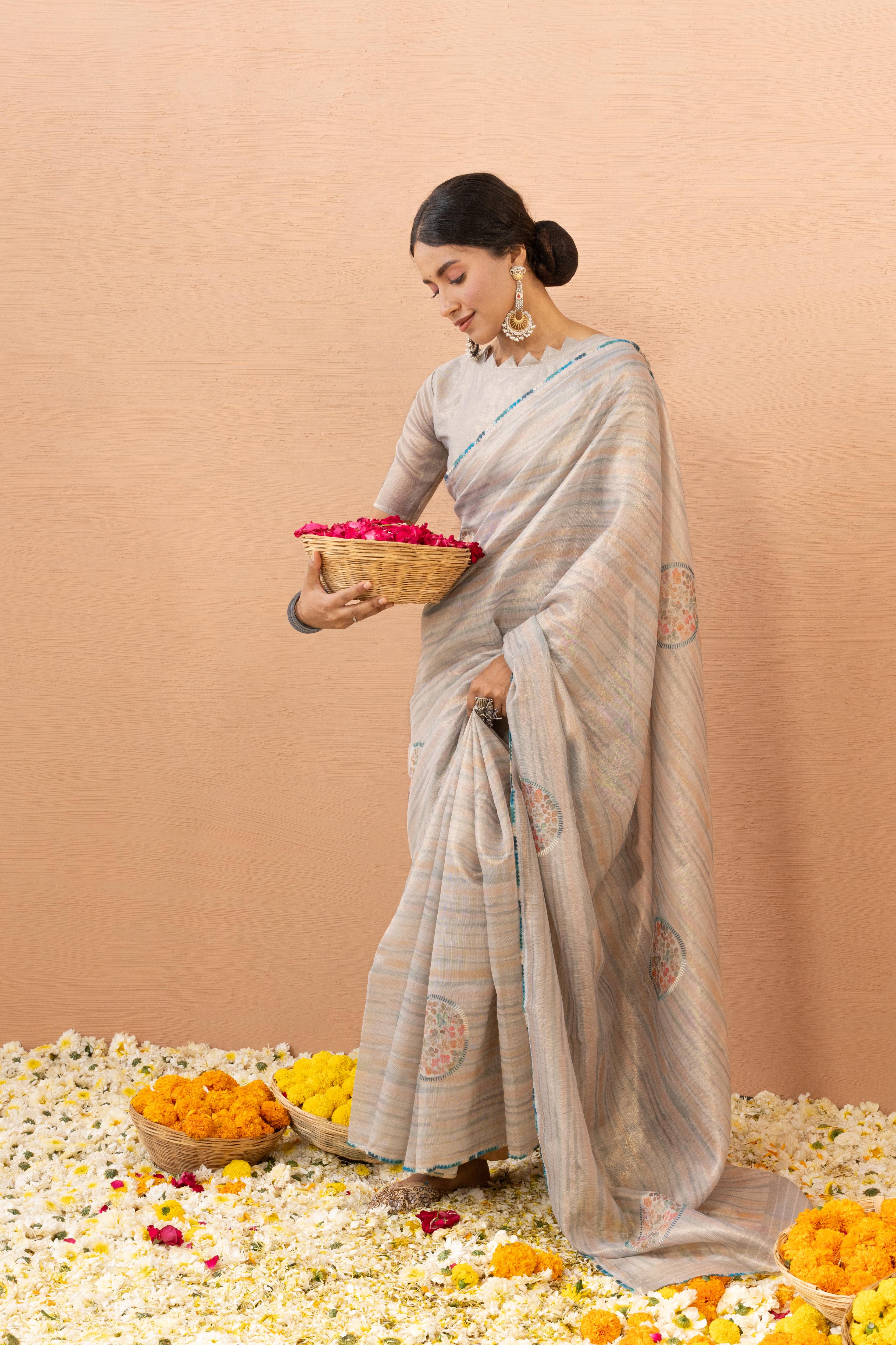 Grey Tissue Saree With Embroidery Boota