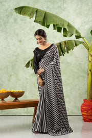 Chic Chiffon Digital Printed Saree with Border