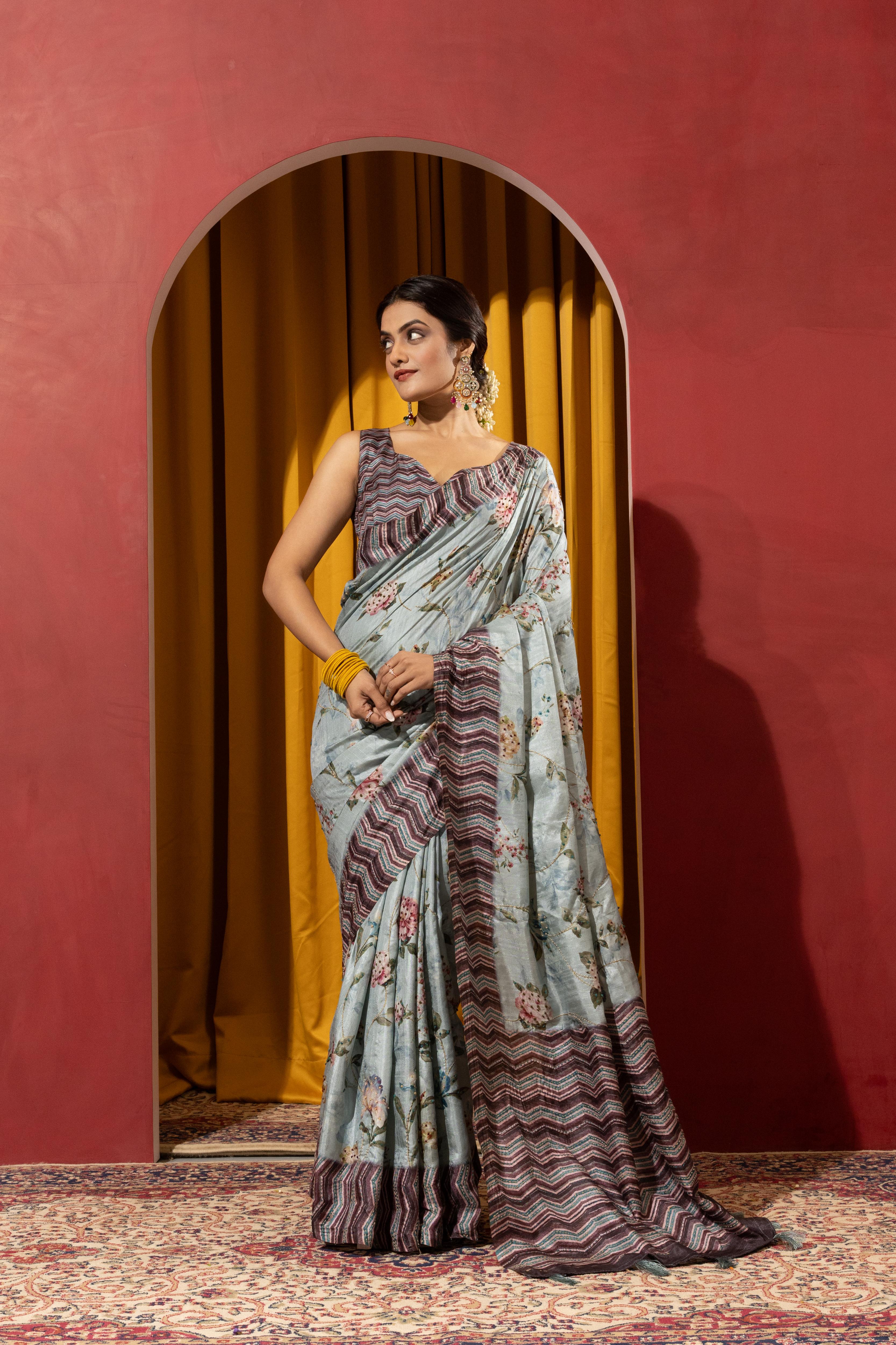 Blue Collom Silk Saree with Artistic Knotwork