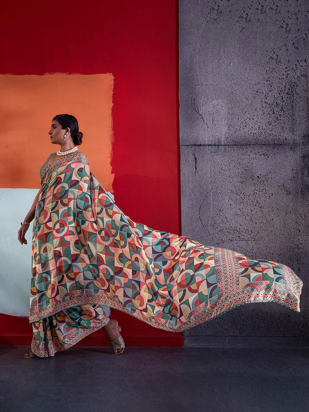 Sabrang sedora couture