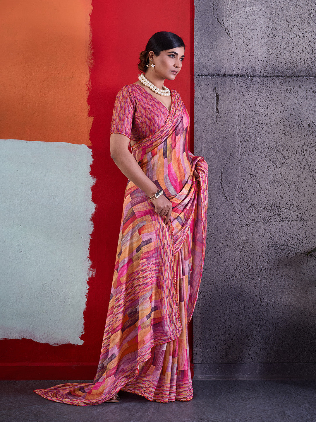 Pink Cotton Crepe Geometrical Printed Saree