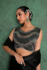 Elegant Black Saree with Delicate Embroidery