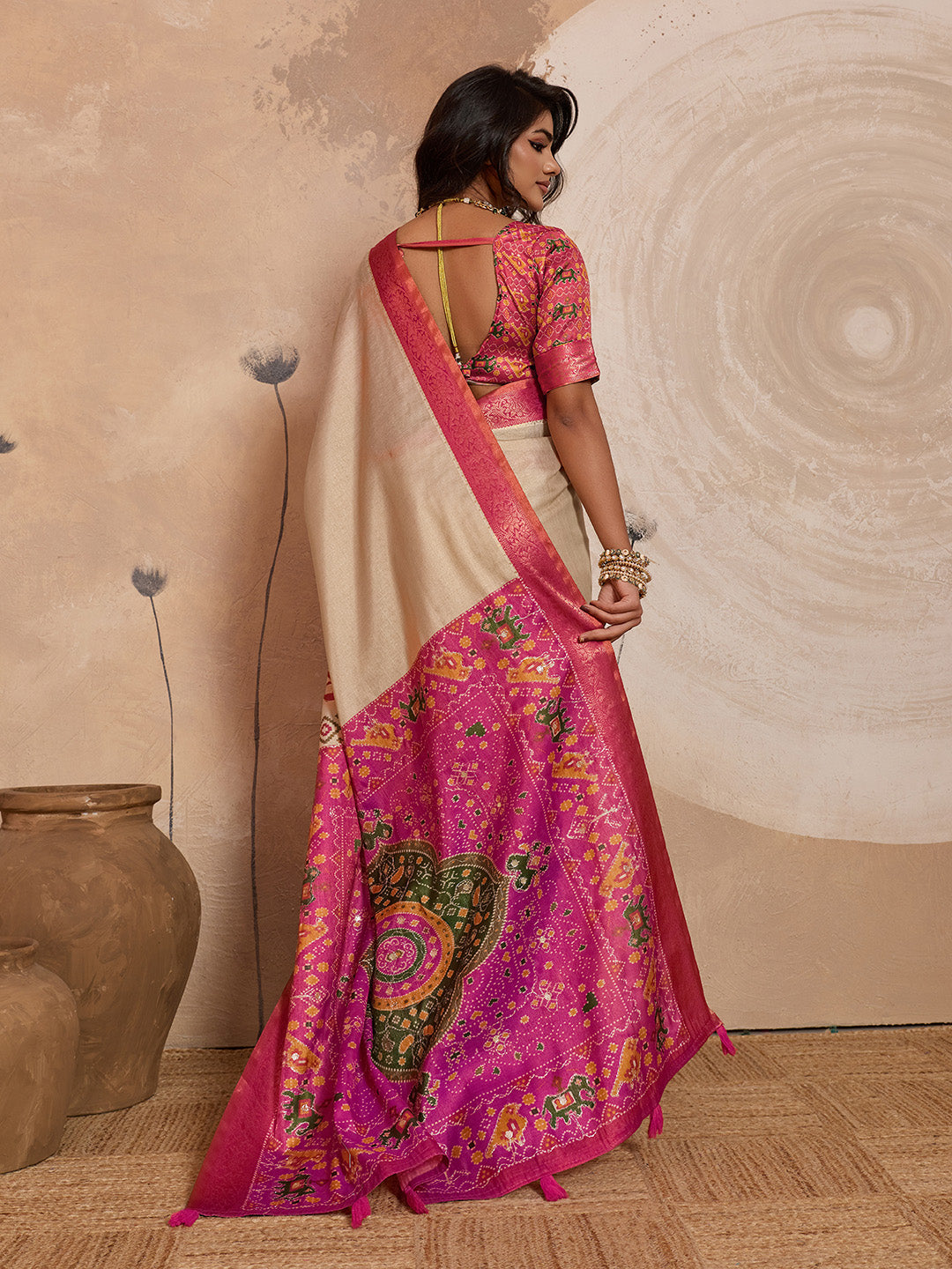 Beige Kanjivaram Figure Printed Saree