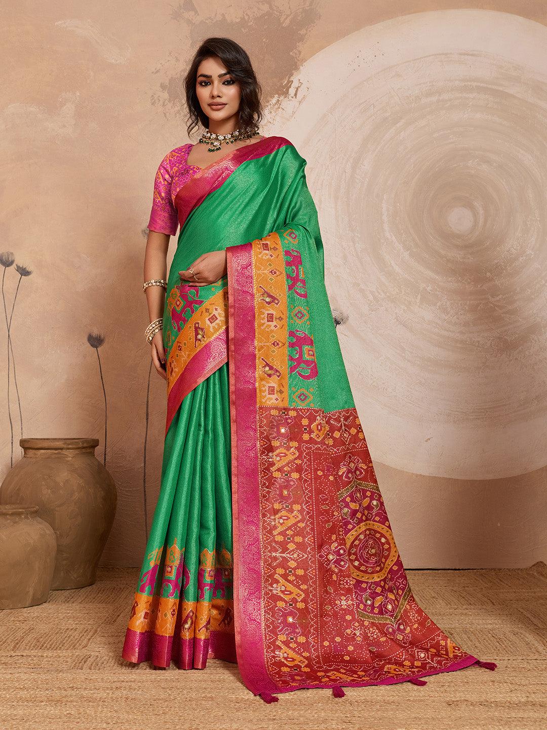 Green Kanjivaram Figure Printed Saree