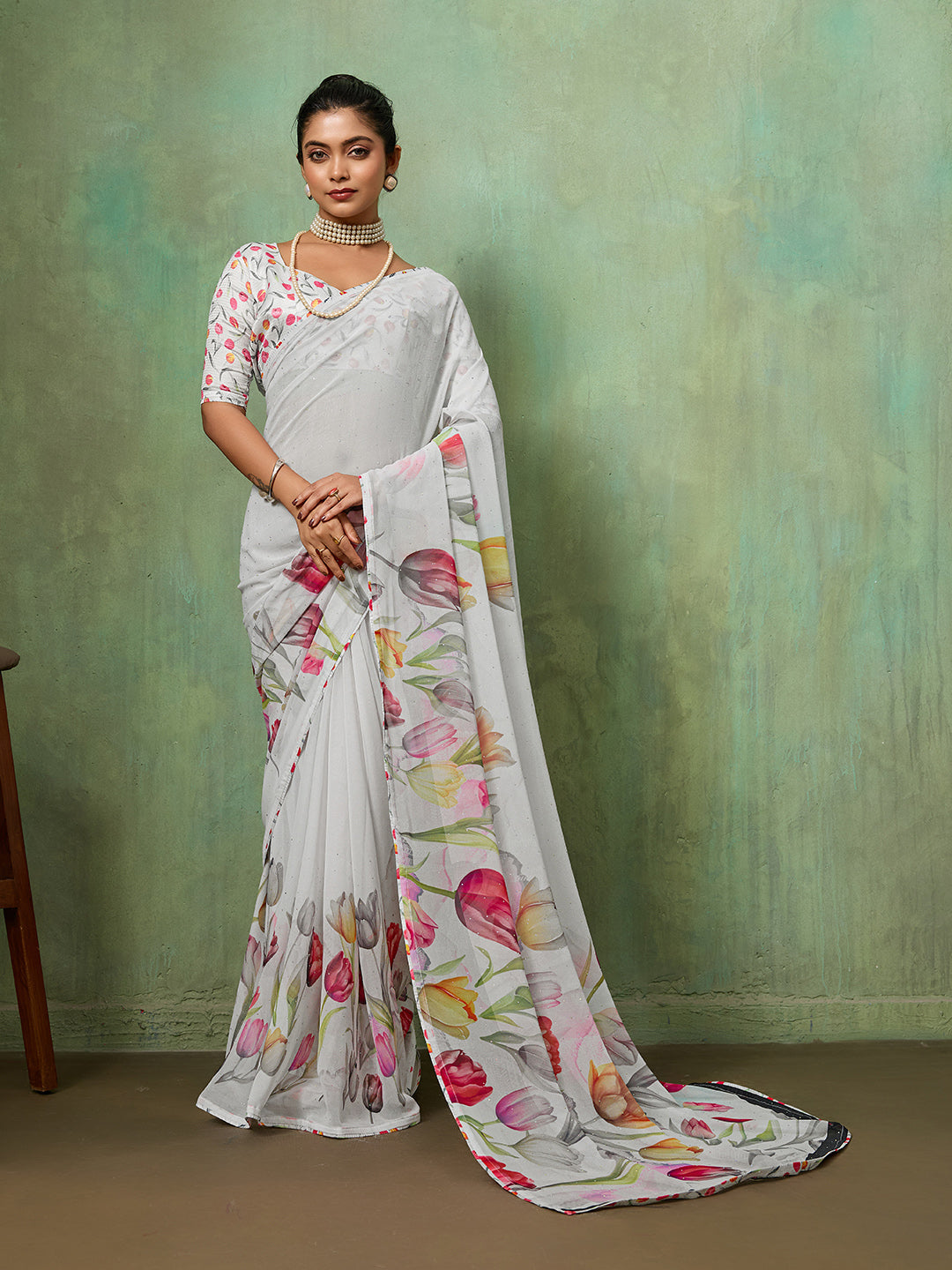 White Georgette Floral Printed Saree