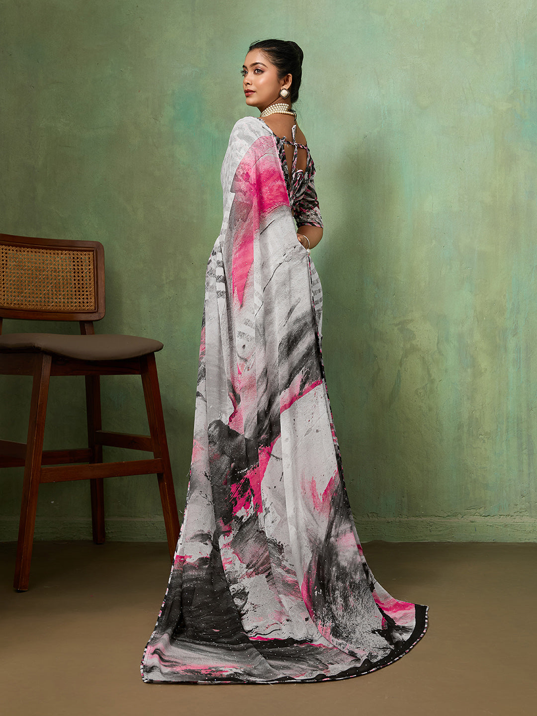 Grey Georgette Abstract Printed Saree sedora couture
