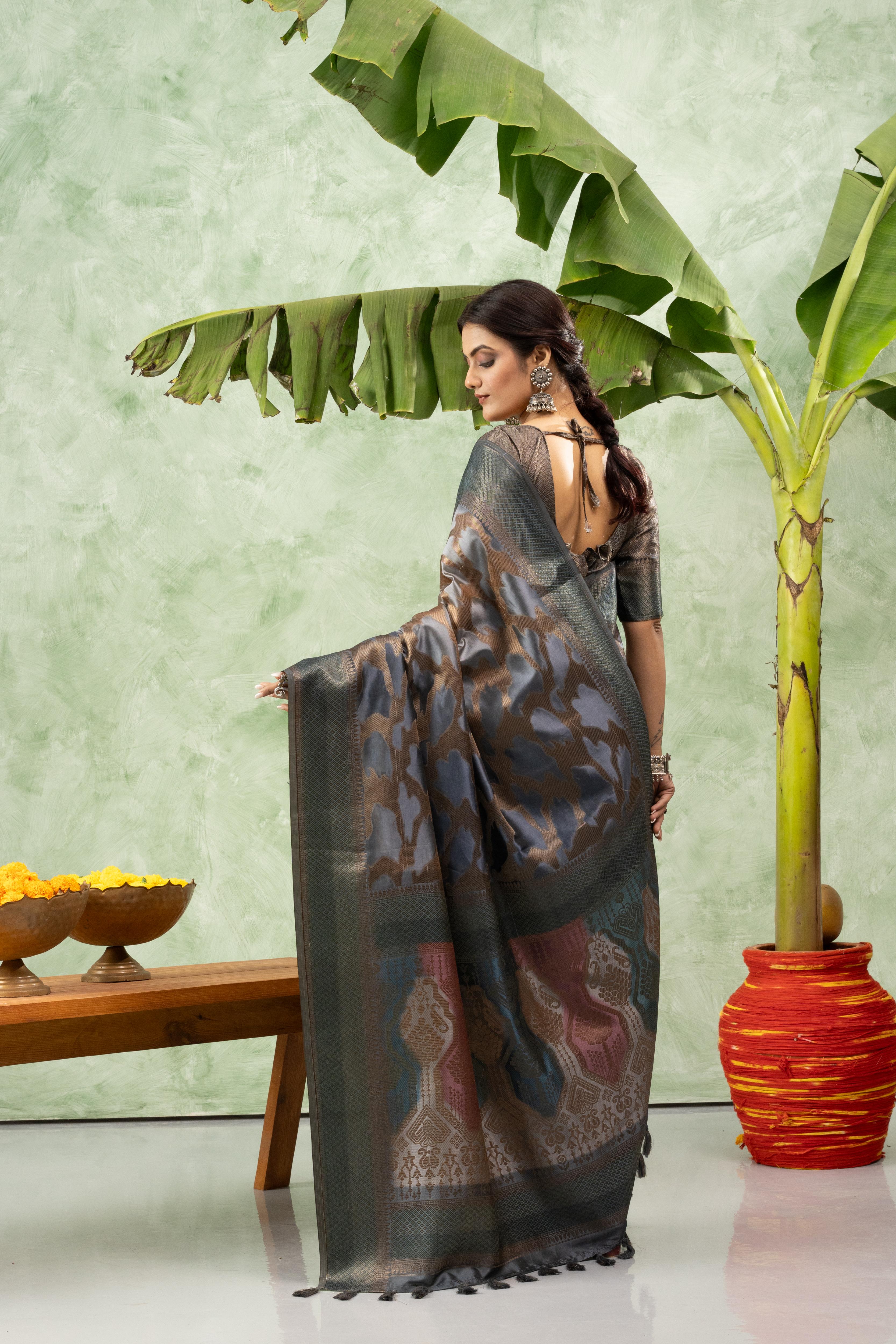 Graceful Grey Jacquard Saree with Design