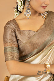Royal Pista Silk Saree with Jacquard Border